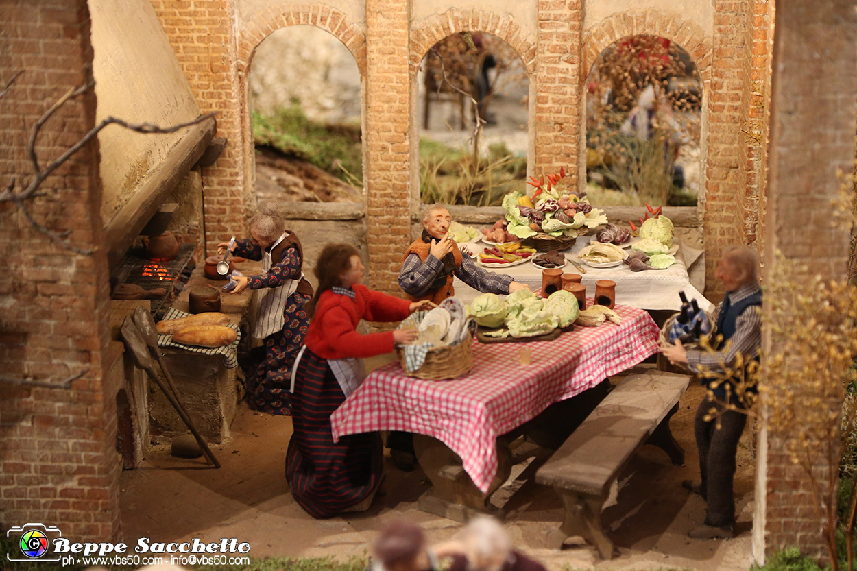 VBS_7419 - Abbazia di Vezzolano - Presepe artistico di Anna Rosa Nicola.jpg